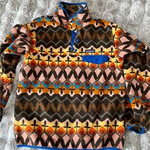 Worn once Patagonia pullover small rare
